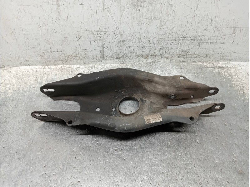 Recambio de brazo suspension inferior trasero izquierdo para mercedes clase c (w205) lim. c 220 cdi bluetec (205.004) referencia