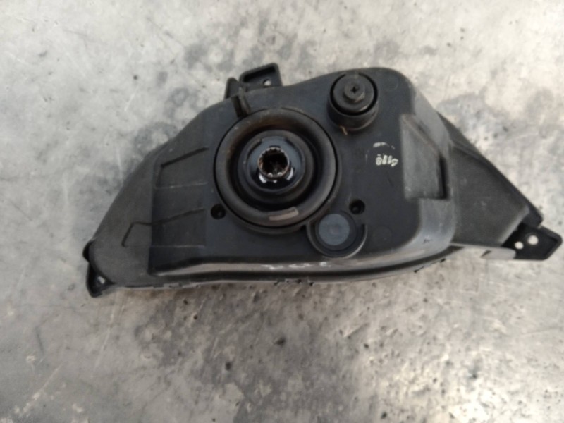 Recambio de faro antiniebla derecho para opel karl edition referencia OEM IAM   