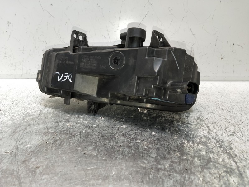 Recambio de faro antiniebla derecho para land rover discovery sport s referencia OEM IAM FJ3216200AB  