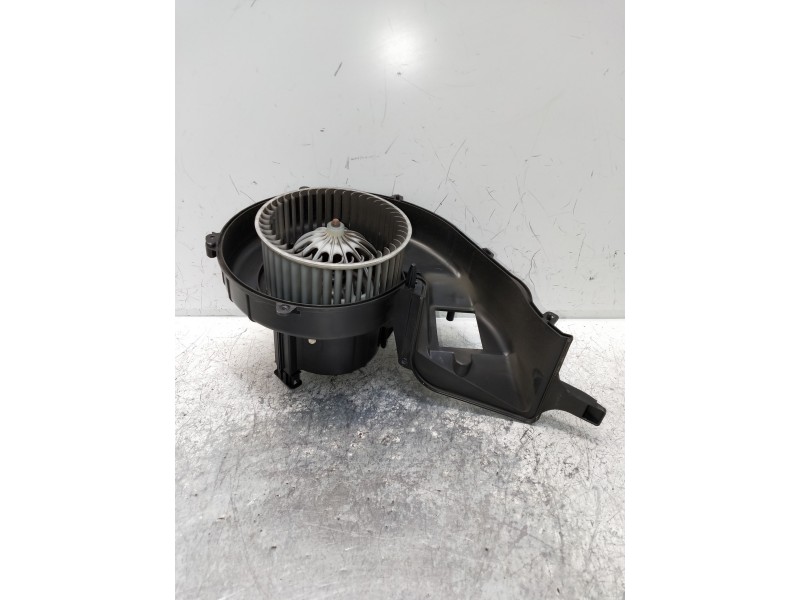 Recambio de motor calefaccion para land rover discovery sport s referencia OEM IAM   