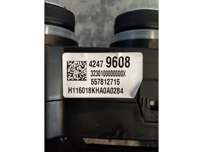 Recambio de mando calefaccion / aire acondicionado para opel karl edition referencia OEM IAM 42479608 557812715 