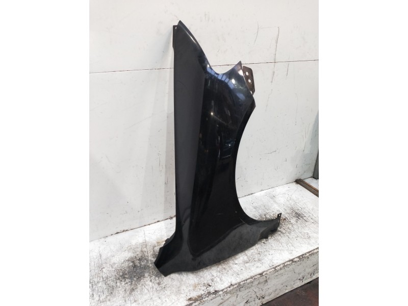 Recambio de aleta delantera derecha para volkswagen touareg (7la) tdi v6 referencia OEM IAM   