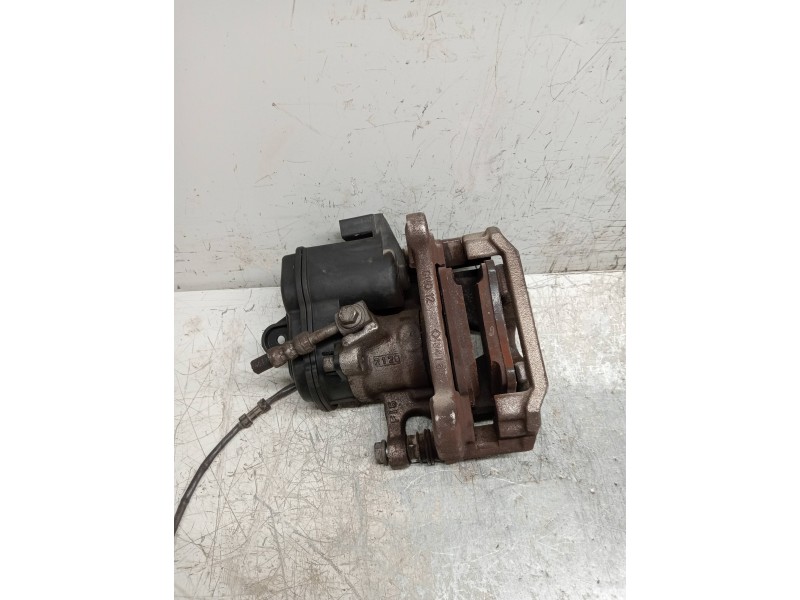 Recambio de pinza freno trasera derecha para audi a4 berlina (8w2) design edition referencia OEM IAM   TRW