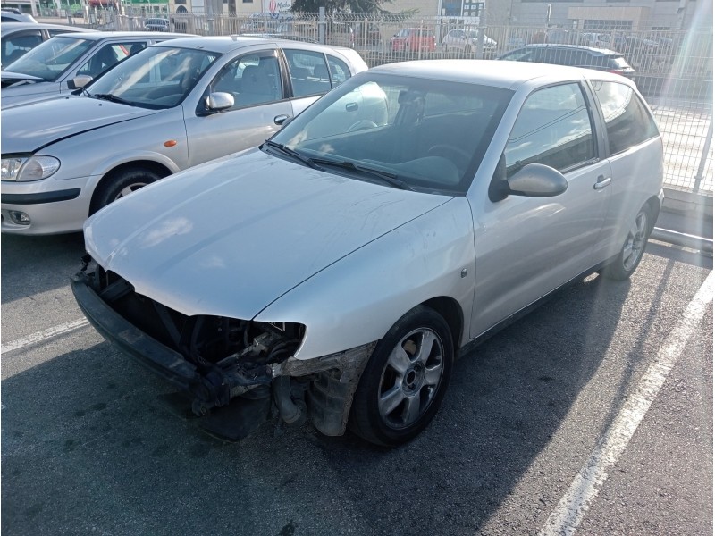 seat ibiza (6k1) del año 2000