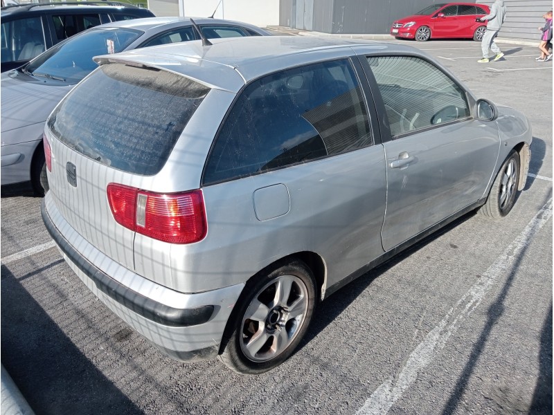 seat ibiza (6k1) del año 2000