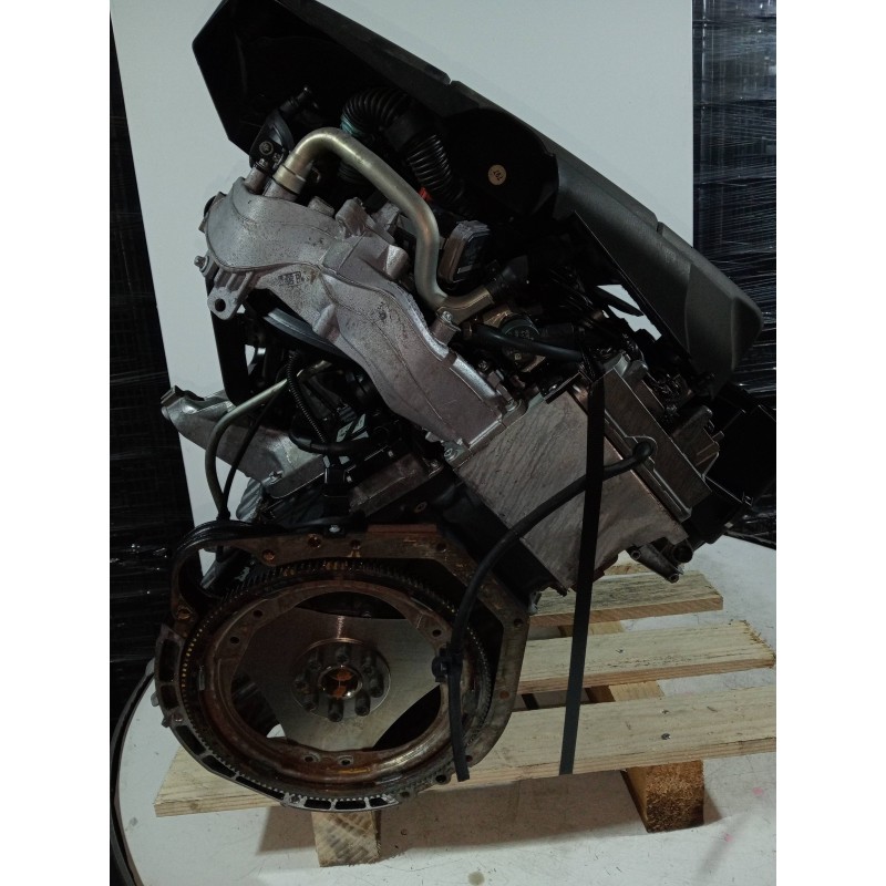 Recambio de motor completo para mercedes clase c (w203) berlina 220 cdi (la) (203.008) referencia OEM IAM 646963 30214803 BOSCH