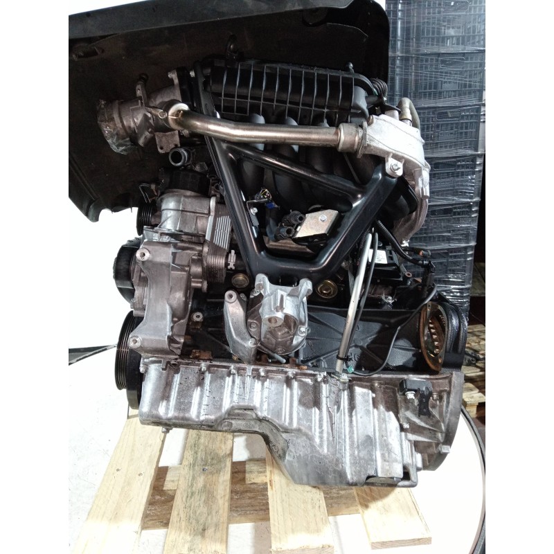 Recambio de motor completo para mercedes clase c (w203) berlina 220 cdi (la) (203.008) referencia OEM IAM 646963 30214803 BOSCH