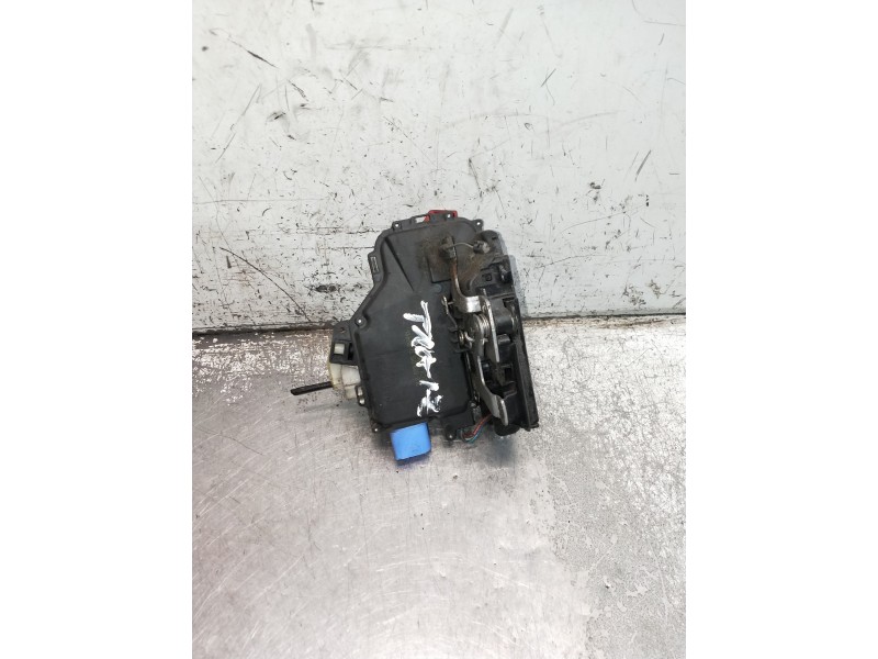 Recambio de motor cierre centralizado trasero izquierdo para volkswagen jetta (1k2) advance referencia OEM IAM   