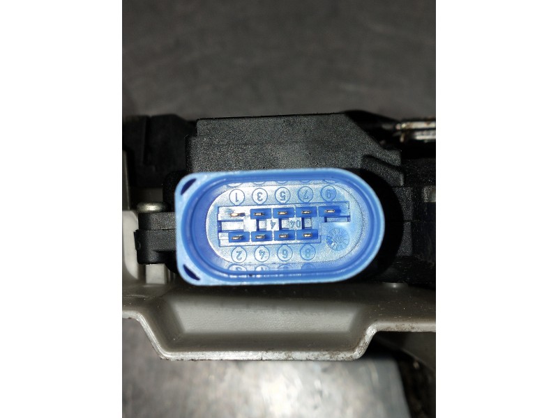 Recambio de motor cierre centralizado delantero derecho para volkswagen jetta (1k2) advance referencia OEM IAM   