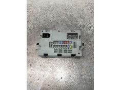 Recambio de caja reles / fusibles para land rover discovery sport s referencia OEM IAM 150260639 SW71739084 