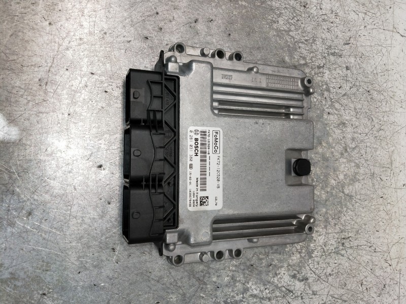 Recambio de centralita motor uce para land rover discovery sport s referencia OEM IAM 0281031381 FK7212C520VB 
