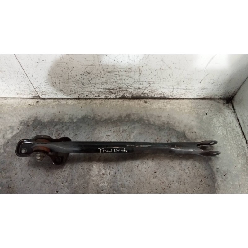 Recambio de brazo suspension superior trasero derecho para land rover freelander (ln) 2.0 td4 cat referencia OEM IAM   