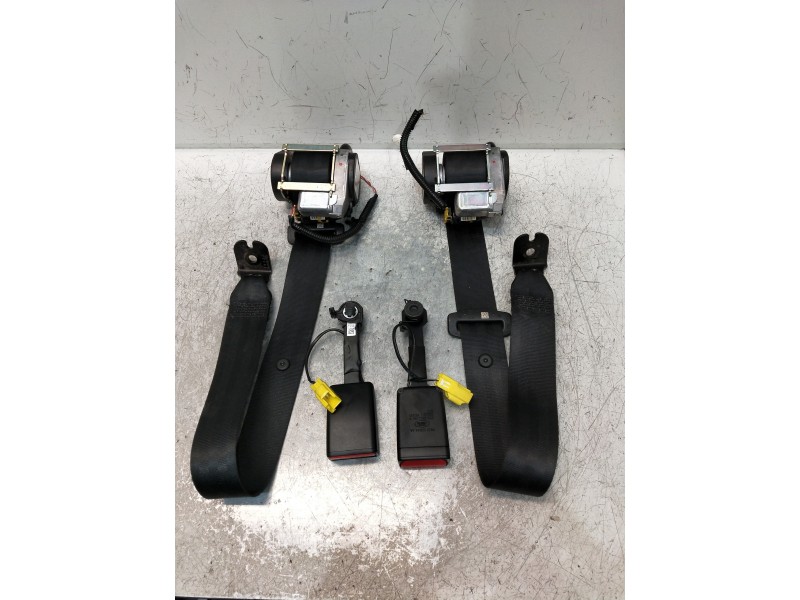 Recambio de juego cinturones trasero para land rover discovery sport s referencia OEM IAM  2ª FILA 5P