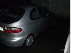 daewoo lanos del año 2000 2