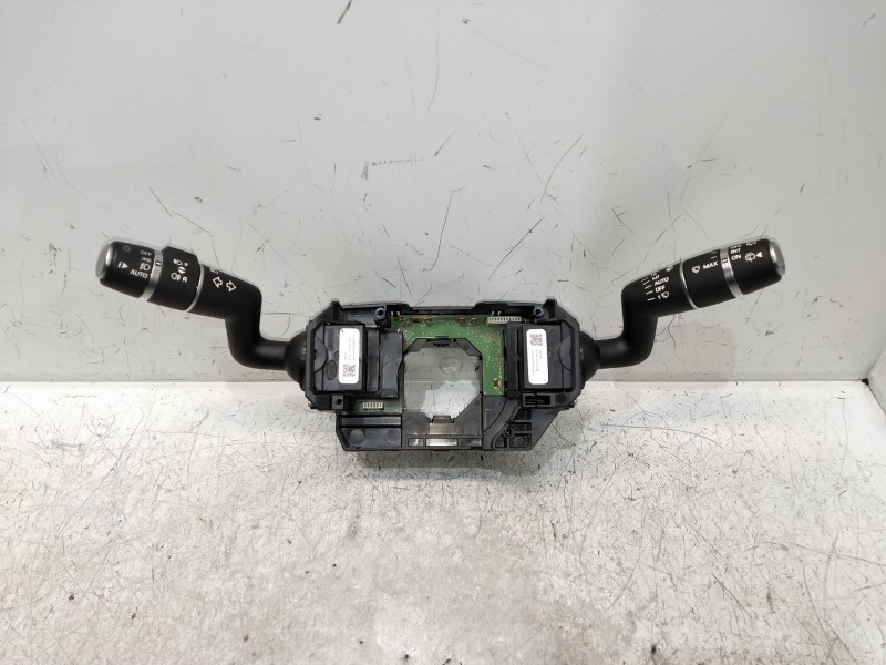 Recambio de mando luces para land rover discovery sport s referencia OEM IAM FK7213N064DA  
