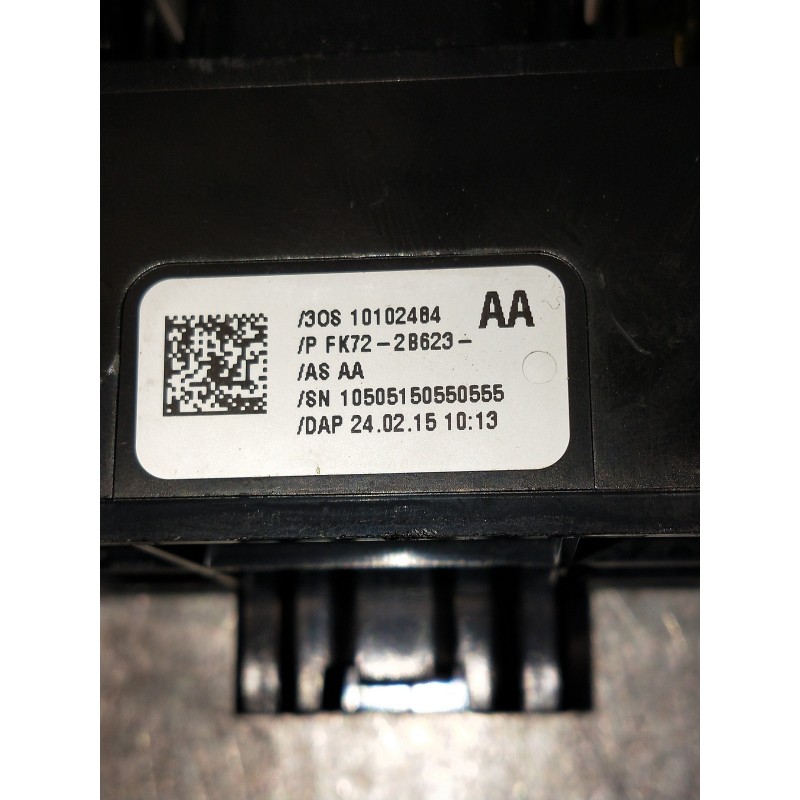 Recambio de mando multifuncion para land rover discovery sport s referencia OEM IAM FK722B623AA  FRENO DE MANO ELÉCTRICO