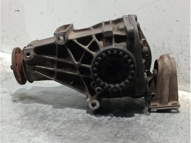 Recambio de diferencial trasero para ford sierra berlina 1.6 referencia OEM IAM 83BG4033AE 83BG4006 3 62