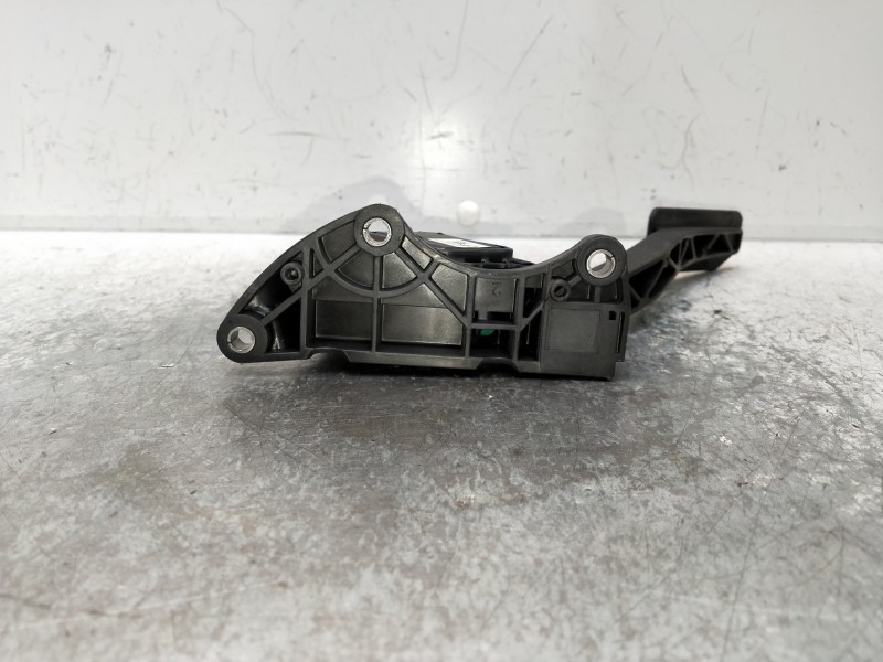 Recambio de potenciometro pedal para land rover discovery sport s referencia OEM IAM   