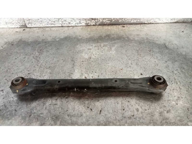 Recambio de brazo suspension superior trasero derecho para land rover freelander (ln) 2.0 td4 cat referencia OEM IAM   