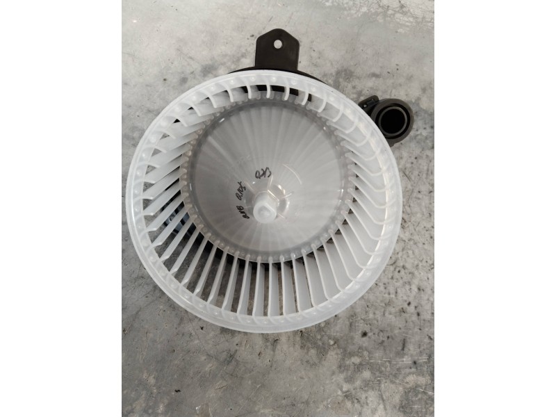 Recambio de motor calefaccion para opel karl edition referencia OEM IAM 40510741 AA500077 1601140193