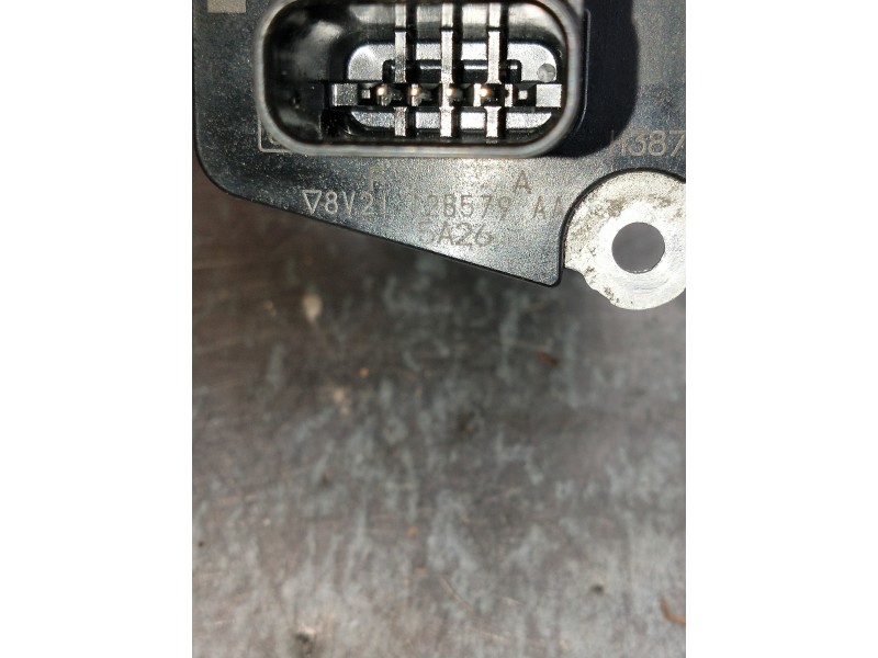 Recambio de caudalimetro para land rover discovery sport s referencia OEM IAM 8V2112B579AA  
