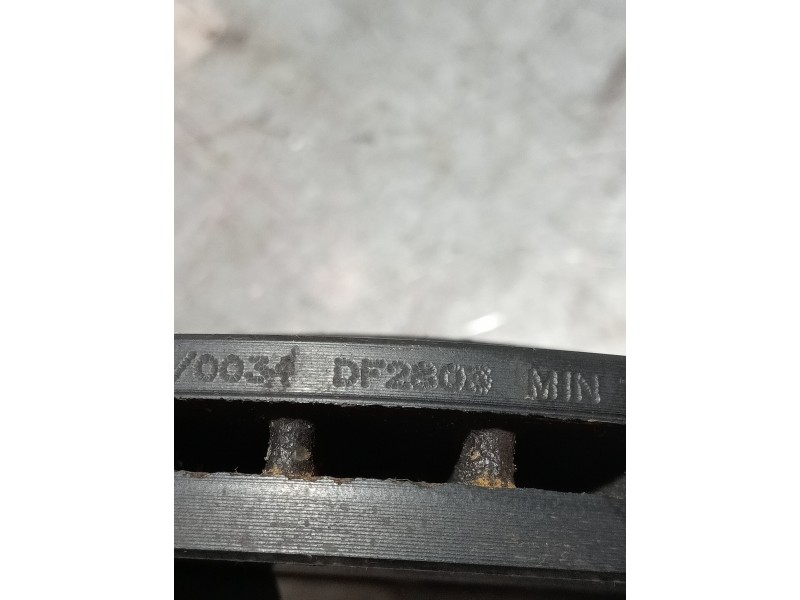 Recambio de disco freno delantero para volkswagen golf iv berlina (1j1) highline referencia OEM IAM DF2803  