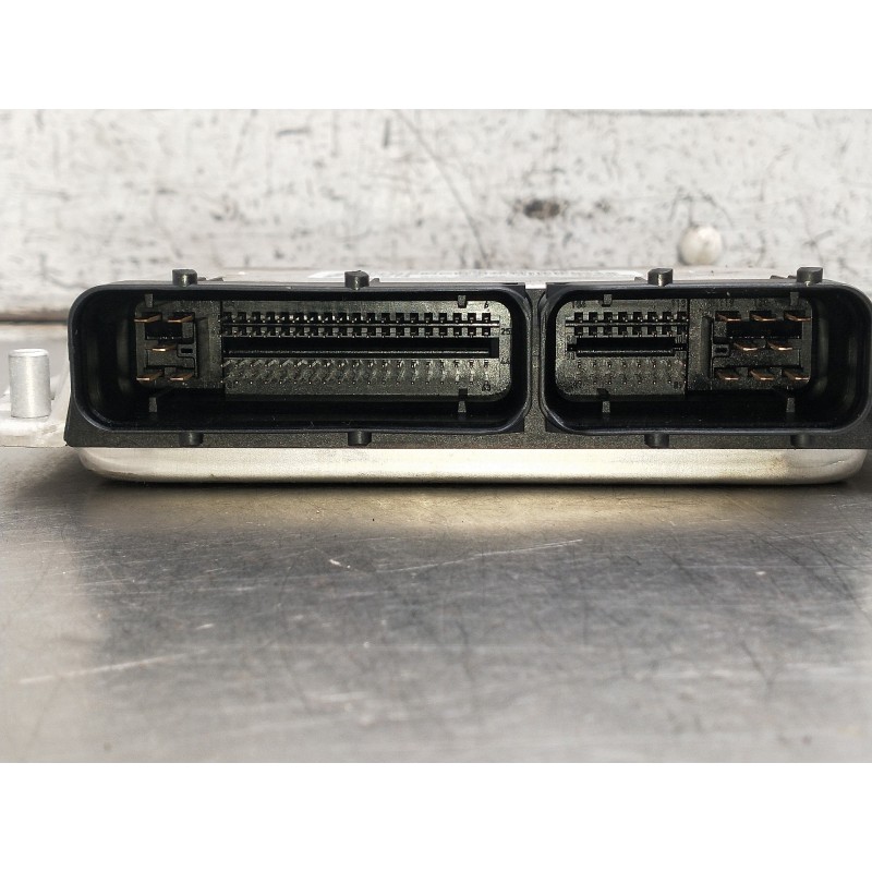 Recambio de centralita motor uce para audi a4 berlina (b5) 1.9 tdi referencia OEM IAM 0281010094 038906019AN 