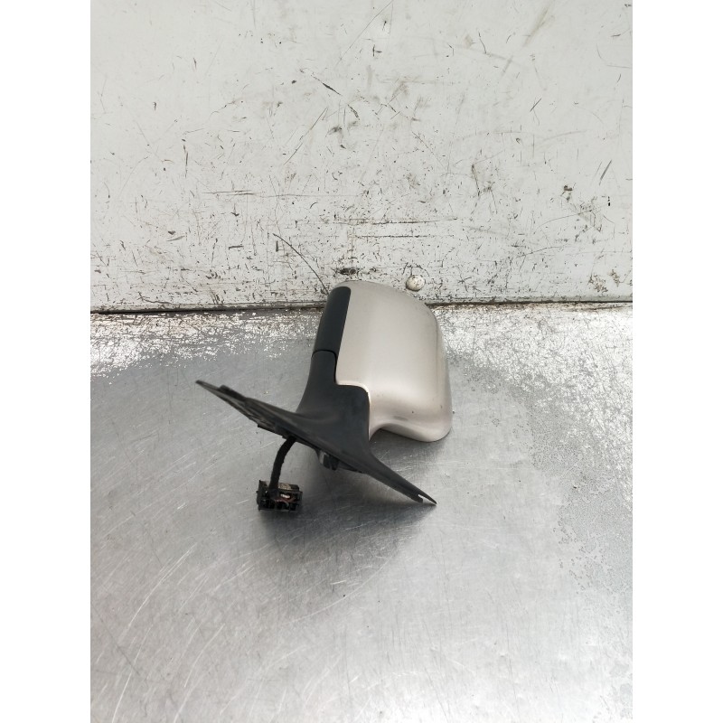 Recambio de retrovisor derecho para audi a4 berlina (b5) 1.9 tdi referencia OEM IAM ELECTRICO 1 ENCHUFE 5 CABLES