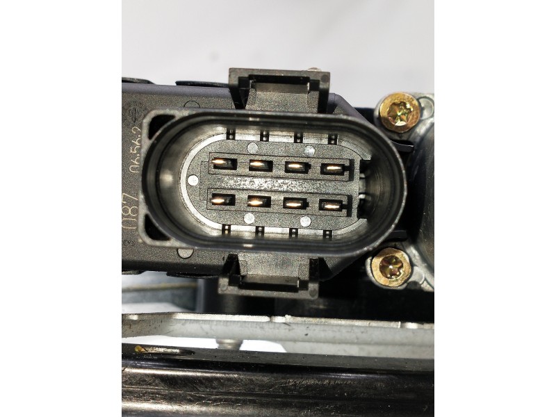 Recambio de elevalunas trasero derecho para audi a4 berlina (b5) 1.9 tdi referencia OEM IAM 8D0839398D  