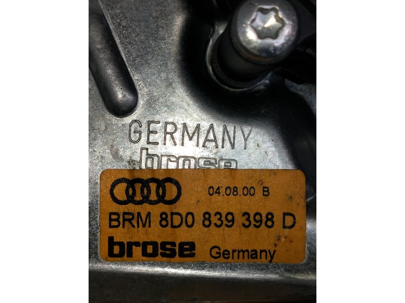 Recambio de elevalunas trasero derecho para audi a4 berlina (b5) 1.9 tdi referencia OEM IAM 8D0839398D  