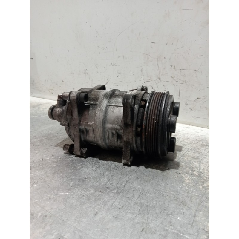 Recambio de compresor aire acondicionado para mercedes sprinter (w901,w904) caja cerr. 2.9 turbodiesel referencia OEM IAM Z00063