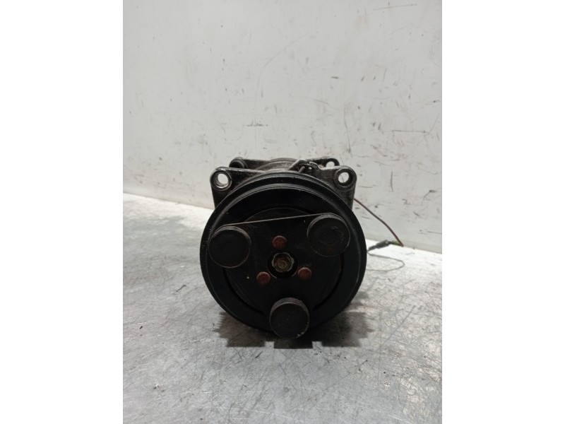 Recambio de compresor aire acondicionado para mercedes sprinter (w901,w904) caja cerr. 2.9 turbodiesel referencia OEM IAM Z00063