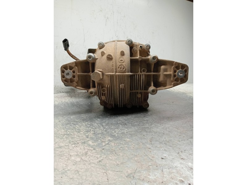 Recambio de diferencial trasero para mercedes clase gl (x164) 420 cdi 4-matic (164.828) referencia OEM IAM 4460310035  