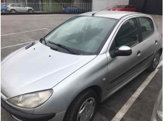 peugeot 206 berlina del año 2000