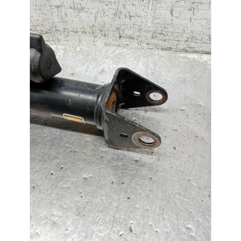 Recambio de amortiguador trasero izquierdo para mercedes clase gl (x164) 420 cdi 4-matic (164.828) referencia OEM IAM   