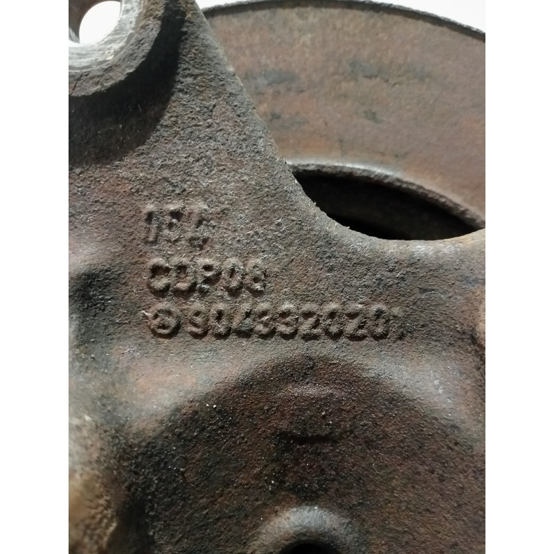 Recambio de mangueta delantera izquierda para mercedes sprinter (w901,w904) caja cerr. 2.9 turbodiesel referencia OEM IAM 904332