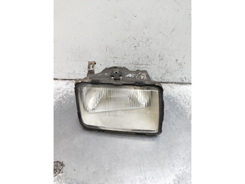 Recambio de faro derecho para ford sierra berlina 1.6 referencia OEM IAM   