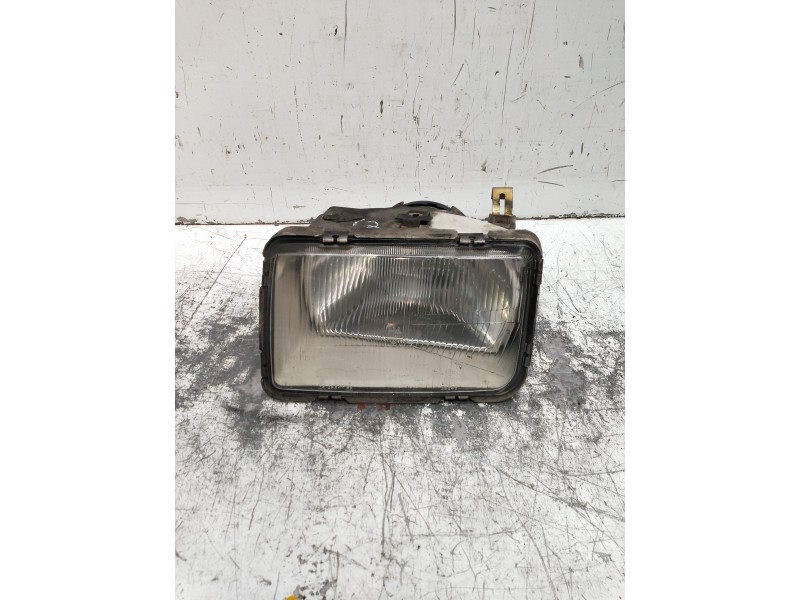 Recambio de faro izquierdo para ford sierra berlina 1.6 referencia OEM IAM   