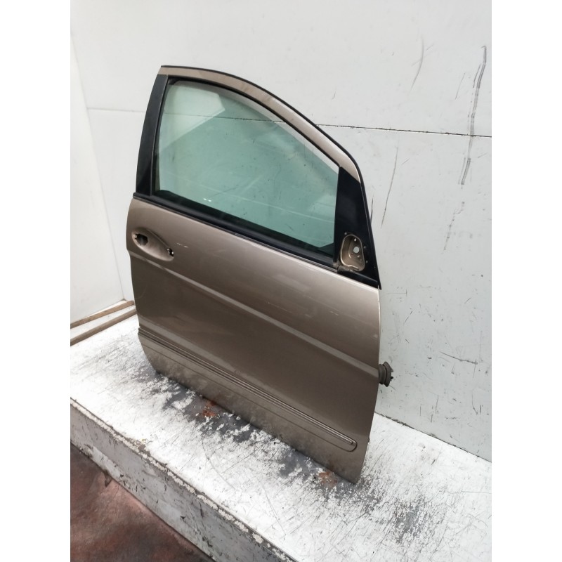 Recambio de puerta delantera derecha para mercedes clase b (w245) 200 cdi (245.208) referencia OEM IAM   5P
