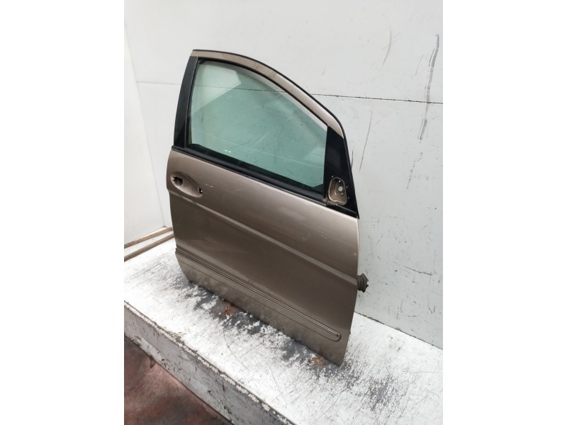 Recambio de puerta delantera derecha para mercedes clase b (w245) 200 cdi (245.208) referencia OEM IAM   5P