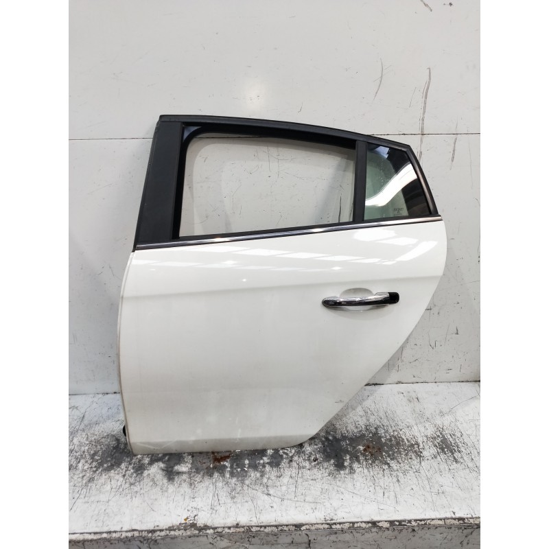 Recambio de puerta trasera izquierda para fiat bravo (198) 1.6 16v active multijet (77kw) referencia OEM IAM  5P 