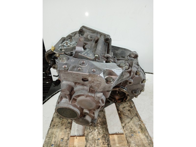 Recambio de caja cambios para volkswagen touran (1t1) highline referencia OEM IAM GNE 27023 141017039 6V