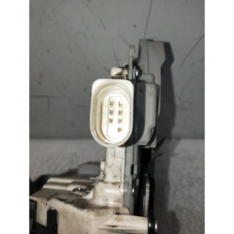 Recambio de motor cierre centralizado trasero derecho para porsche cayenne (typ 92aa) diesel referencia OEM IAM 8K0839016  5P