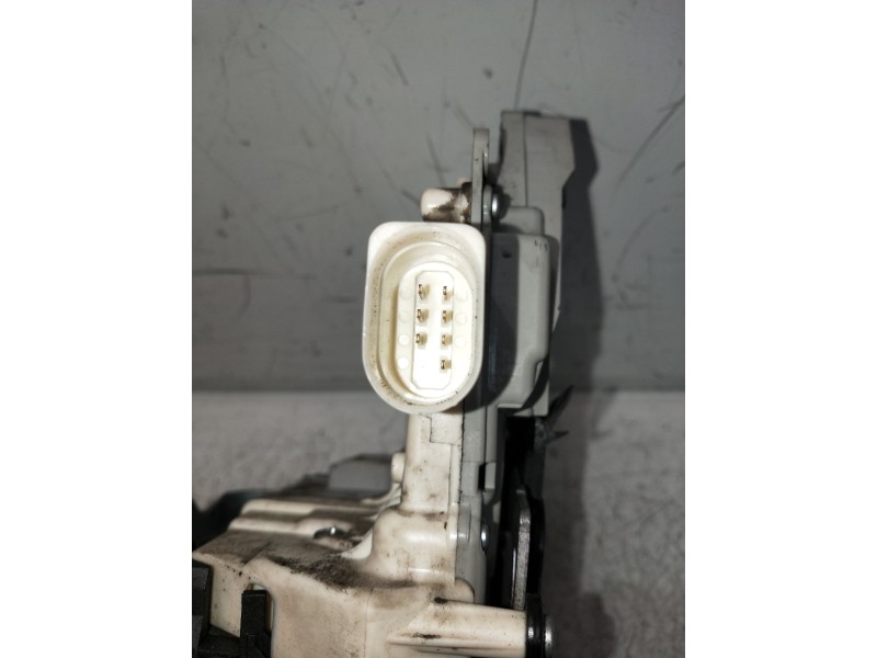 Recambio de motor cierre centralizado trasero derecho para porsche cayenne (typ 92aa) diesel referencia OEM IAM 8K0839016  5P