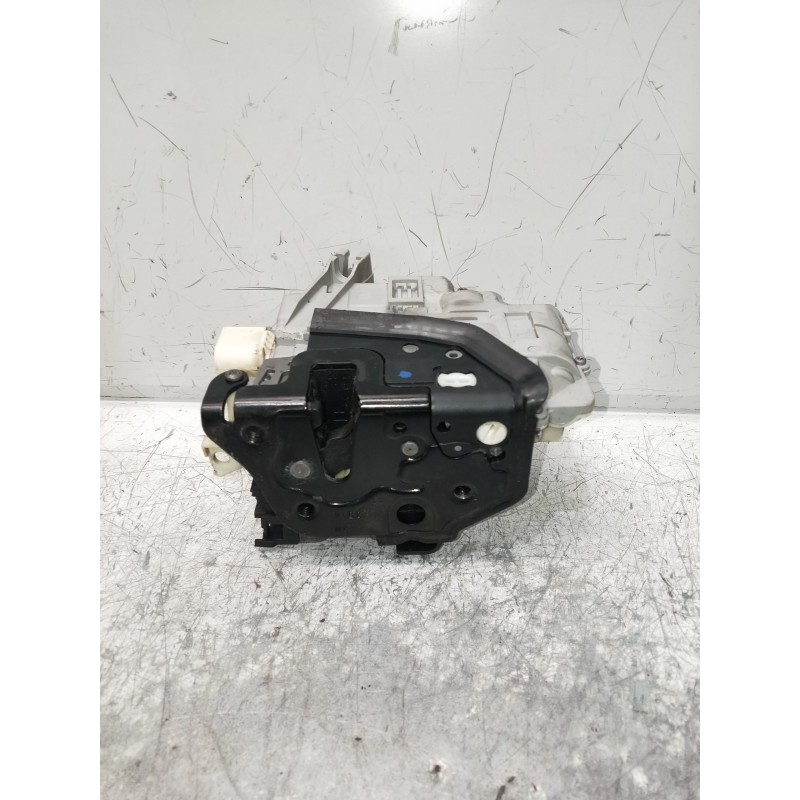 Recambio de motor cierre centralizado delantero derecho para porsche cayenne (typ 92aa) diesel referencia OEM IAM 8J1837016A  5P