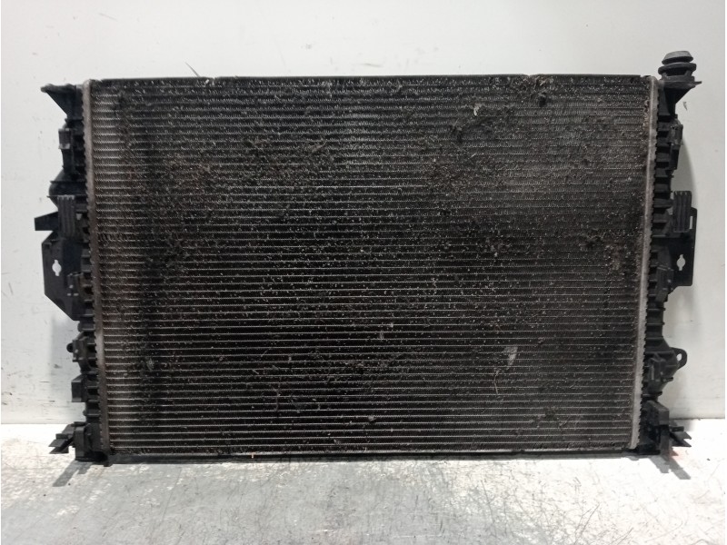 Recambio de radiador agua para land rover discovery sport s referencia OEM IAM 6G918C342CF  