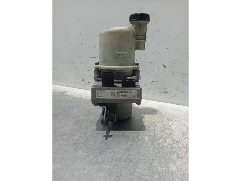 Recambio de bomba direccion para dacia logan prestige referencia OEM IAM 8200720894 A5096050 