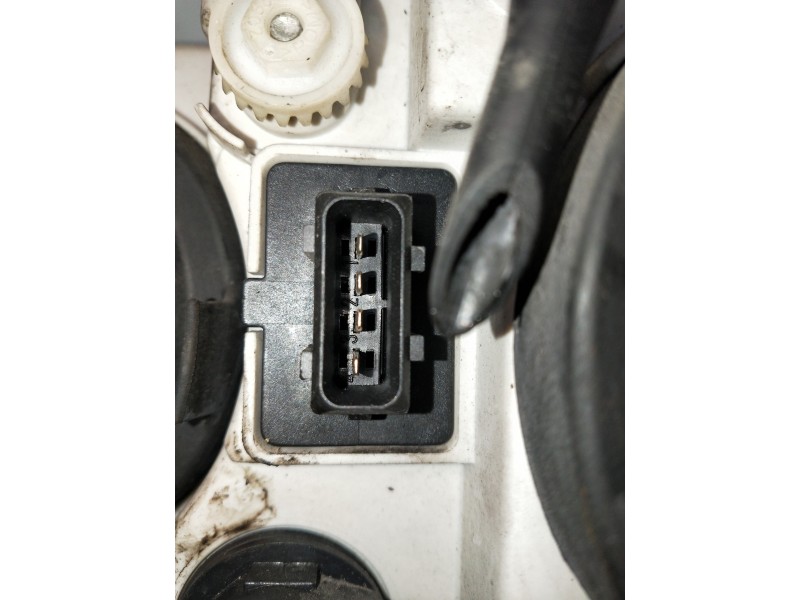 Recambio de faro derecho para volvo s40 berlina 1.8 16v referencia OEM IAM   