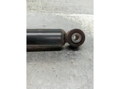 Recambio de amortiguador trasero izquierdo para renault zoe limited referencia OEM IAM 562108289R   2