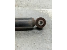 Recambio de amortiguador trasero derecho para renault zoe limited referencia OEM IAM 562108289R   2